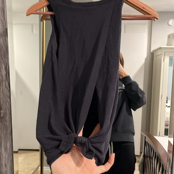 J crew open back tank - Picture 3 of 4